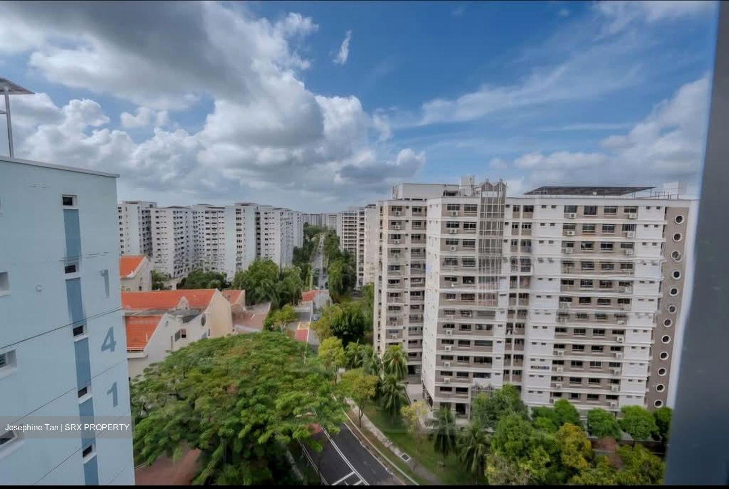 Blk 235 Pasir Ris Street 21 (Pasir Ris), HDB Executive #557226771
